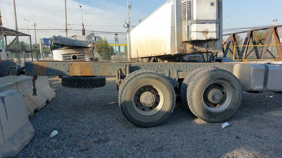  Mercedes-Benz ACTROS 2010    EN DESARME